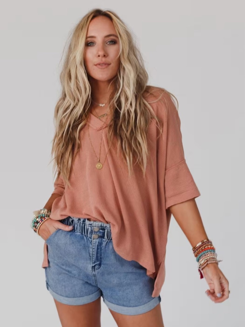 The Nest On the Go V Neck Ribbed Essential Tee